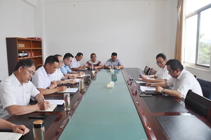 云煤（拉斯维加斯官网）集团专职外部董事孔君到陆东煤矿公司调研