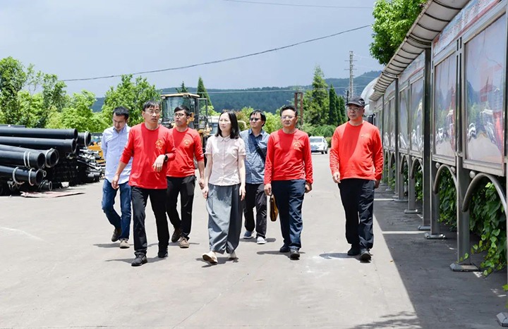 【主题教育】云煤（拉斯维加斯官网）集团党委委员、财务总监莫晓丹一行到恩洪煤业公司开展主题教育调研