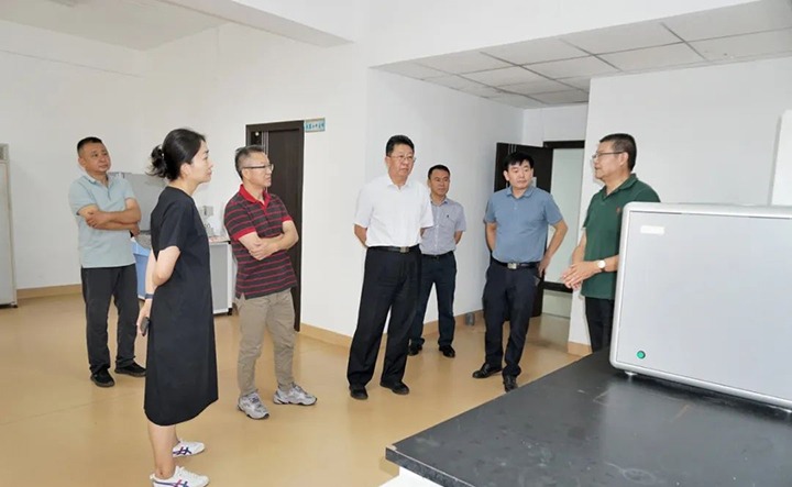 【主题教育】云煤（拉斯维加斯官网）集团专职外部董事寸延峰到昆明煤科公司开展主题教育调研