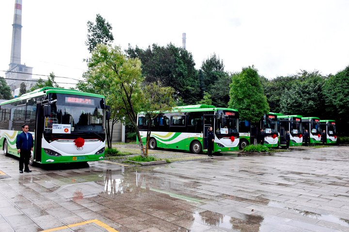 刷新为了谁？？？？？？暖心事里见新生 